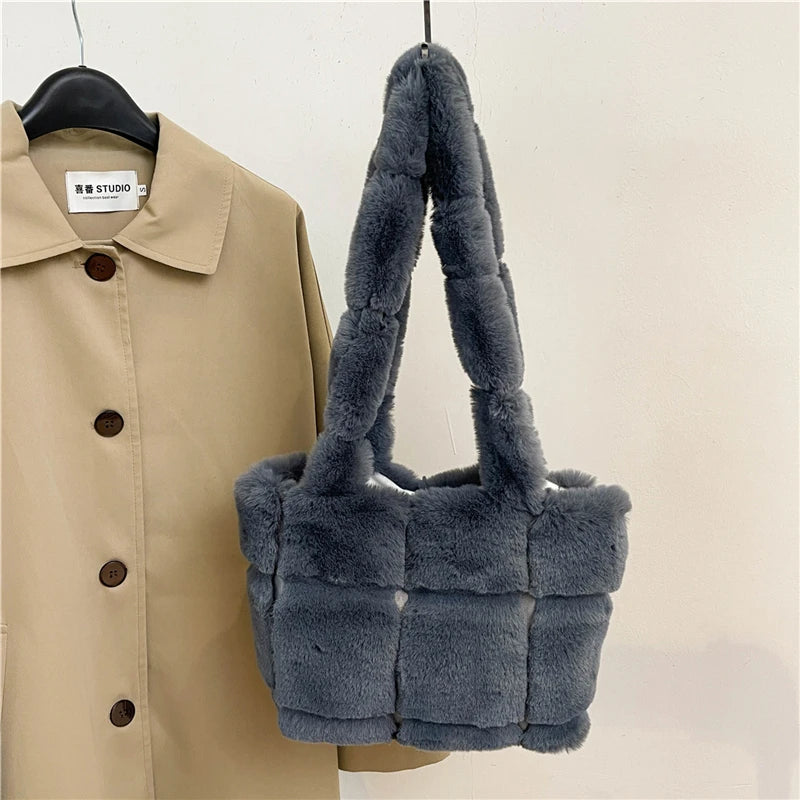Women Plush Shoulder Bag Fashion Tote Bag Large Capacity Fluffy Handbag Solid Color Fuzzy Top Handle Bag Soft Shopper Bag